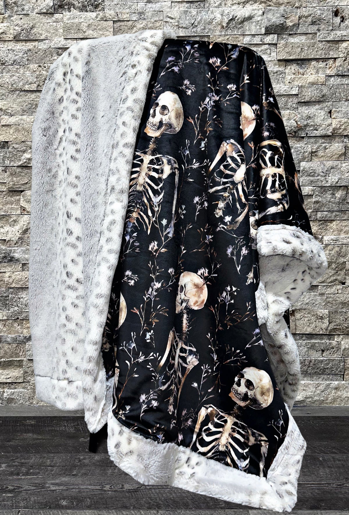 Extra Luxe Alaskan Dove Bunny Skeletons XL Adult Size
