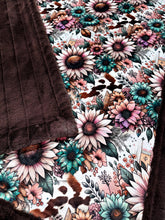 Load image into Gallery viewer, Extra Luxe Hot Chocolate Sydney + Wild Sunflowers Xl Adult