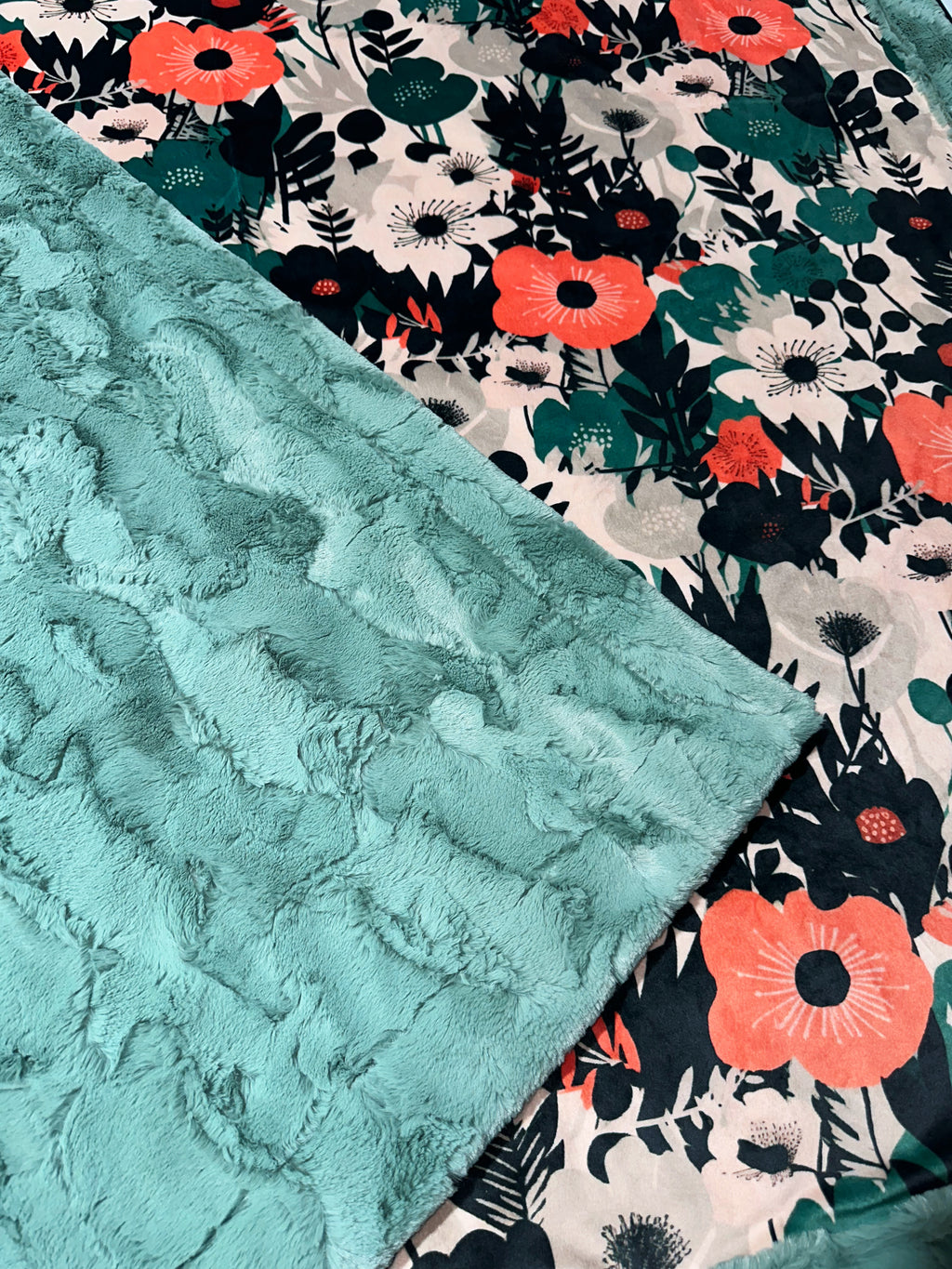 Country Florals XL Adult Size