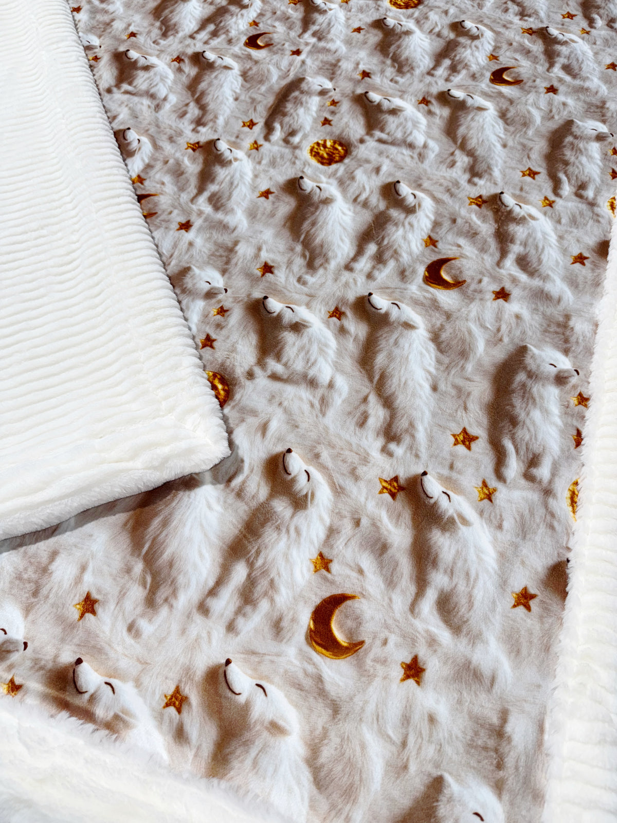 Extra Luxe Natural Oceana + Arctic Fox XL Adult Size