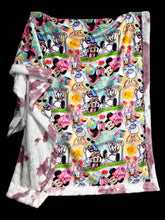 Load image into Gallery viewer, Minn + Dais XL Adult Size