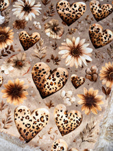 Load image into Gallery viewer, Extra Luxe Frosted Sand Dollar Poppy + Wild Hearts XL Adult Size