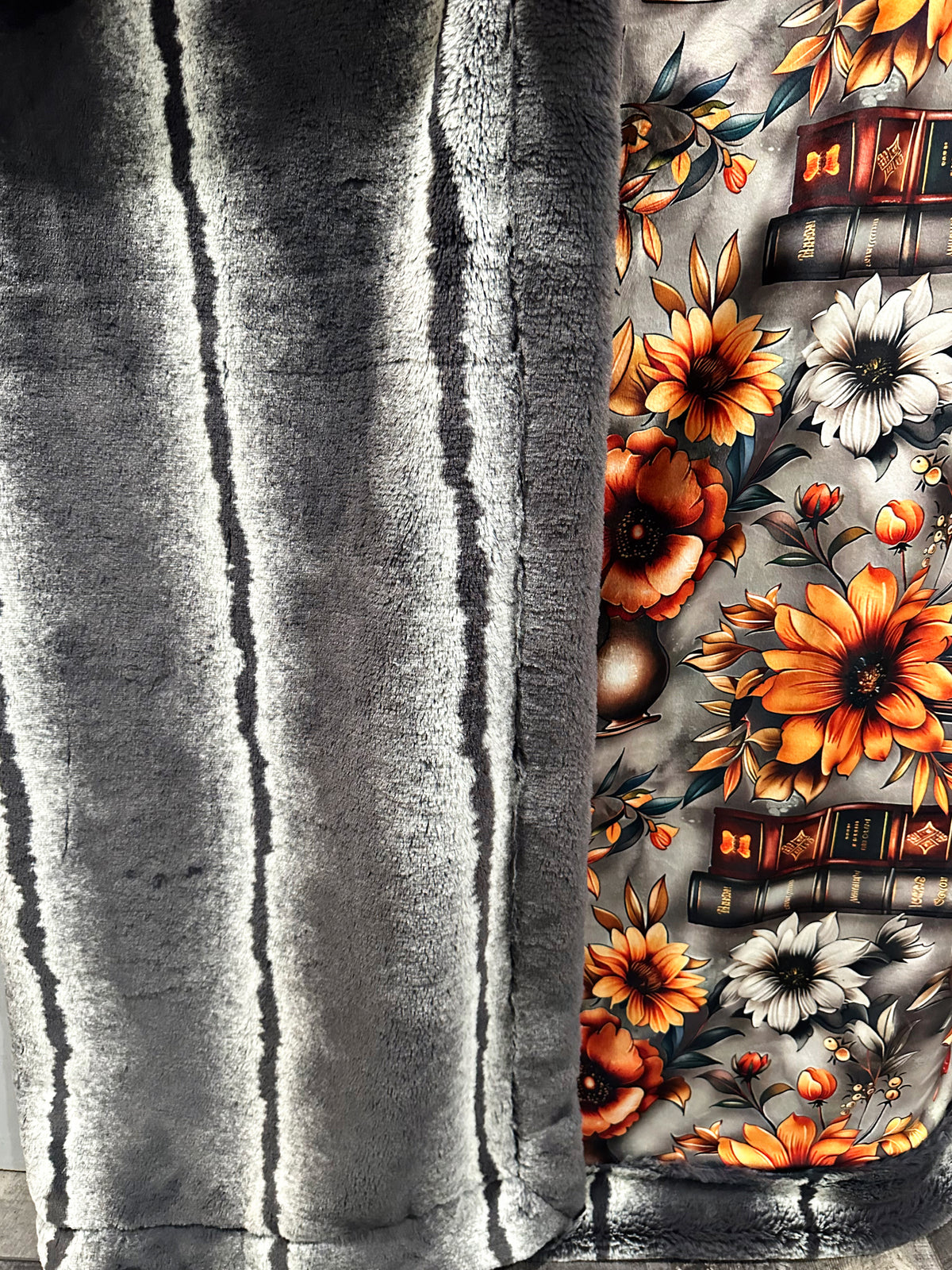 Extra Luxe Floral Books XL Adult Size