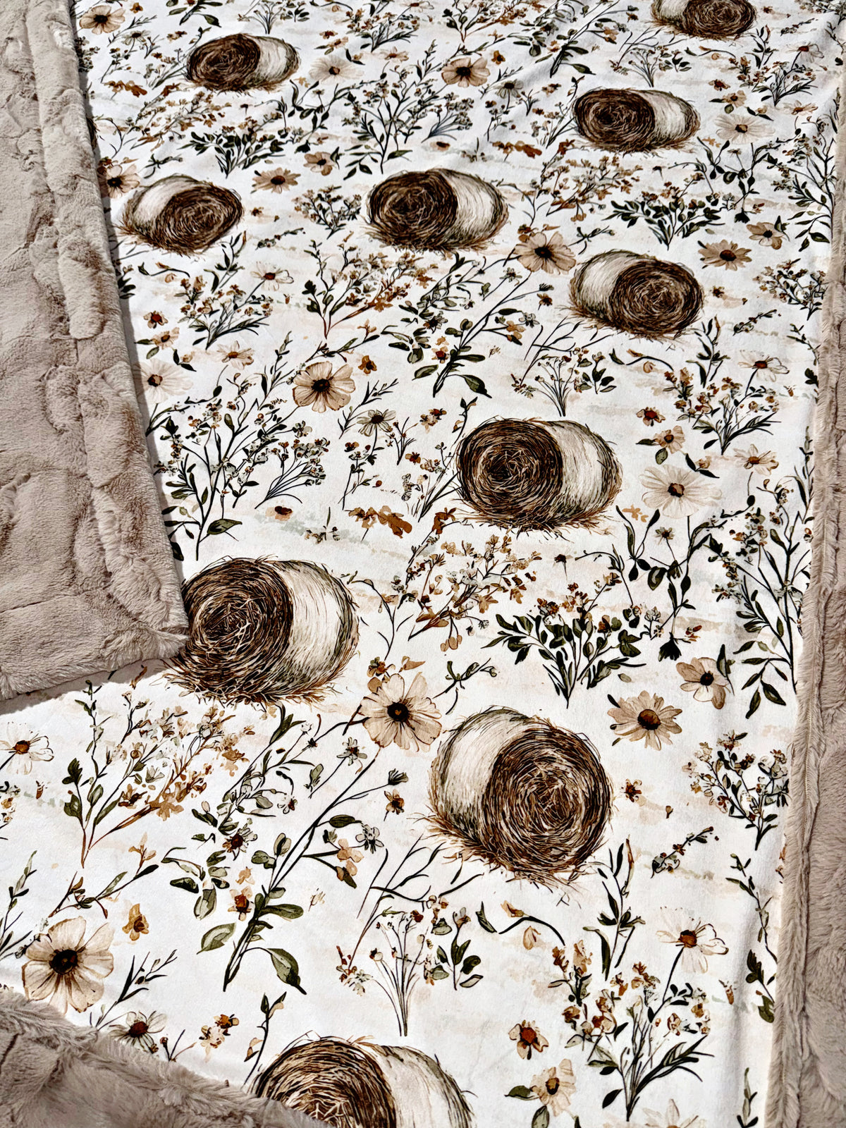 Country Floral XL Adult Size