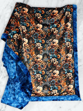 Load image into Gallery viewer, Floral Mouse XL Adult Size
