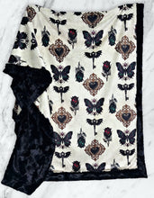 Load image into Gallery viewer, Gothic Beauty XL Adult Size