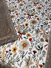 Load image into Gallery viewer, Extra Luxe Glazed Sand Dollar Encore + Country Florals XL Adult Size