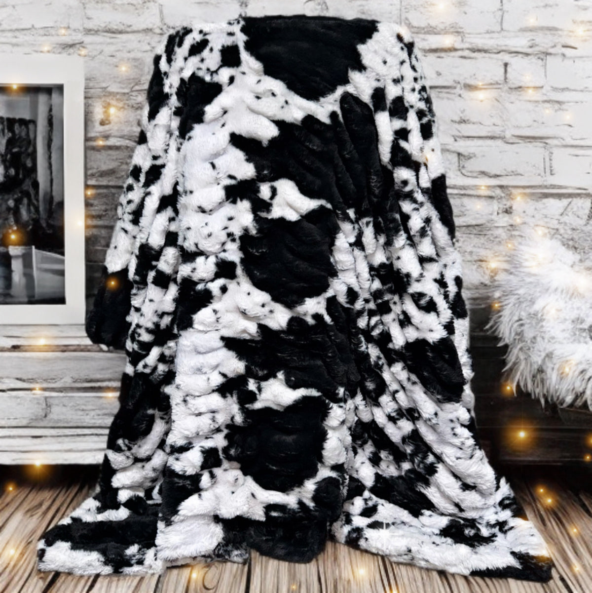 Extra Extra Luxe Bessie Pony Milan Adult Size