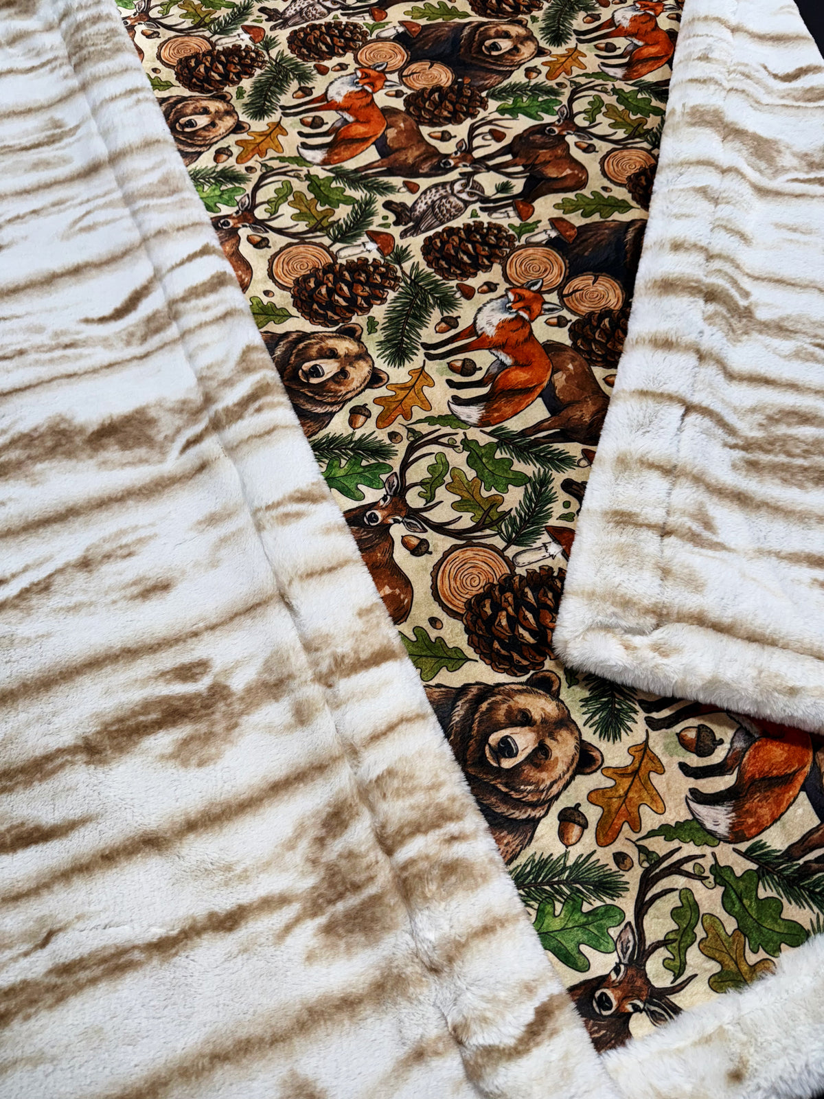 Extra Luxe Sand Nube Seal + Forest XL Adult Size