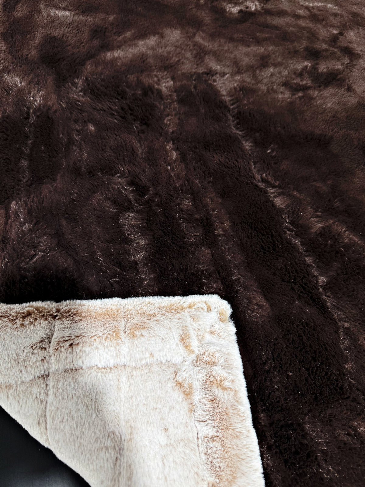 Double Extra Luxe Chocolate Arctic Fox + Sand Dollar Frosted Sydney Adult Size