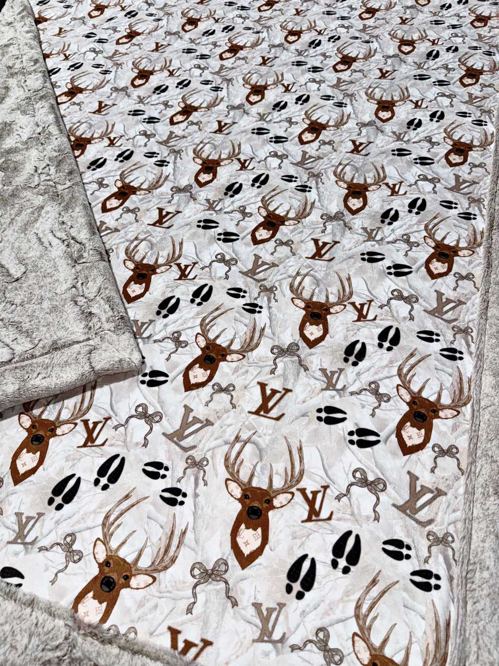 Camo Designer Bucks XL Adult Size