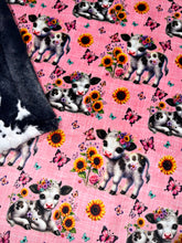 Load image into Gallery viewer, Pretty Cows XL Adult Size