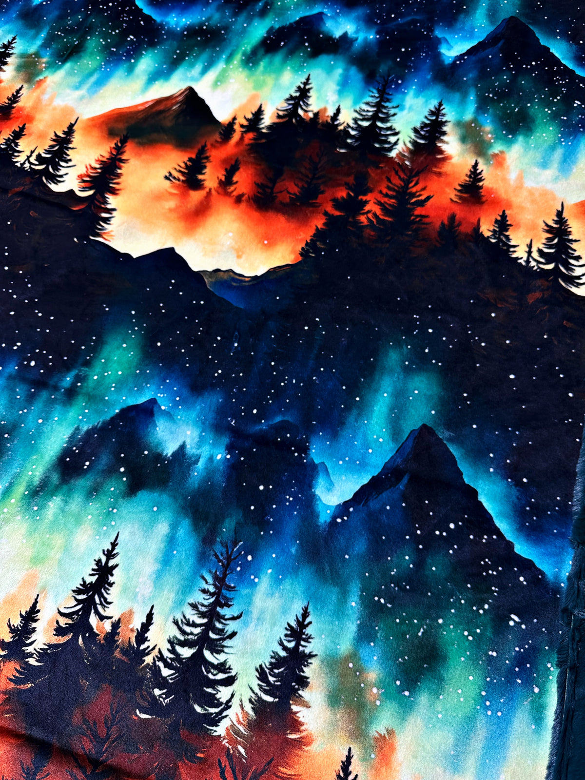 Aurora Forest Mountains XL Adult Size