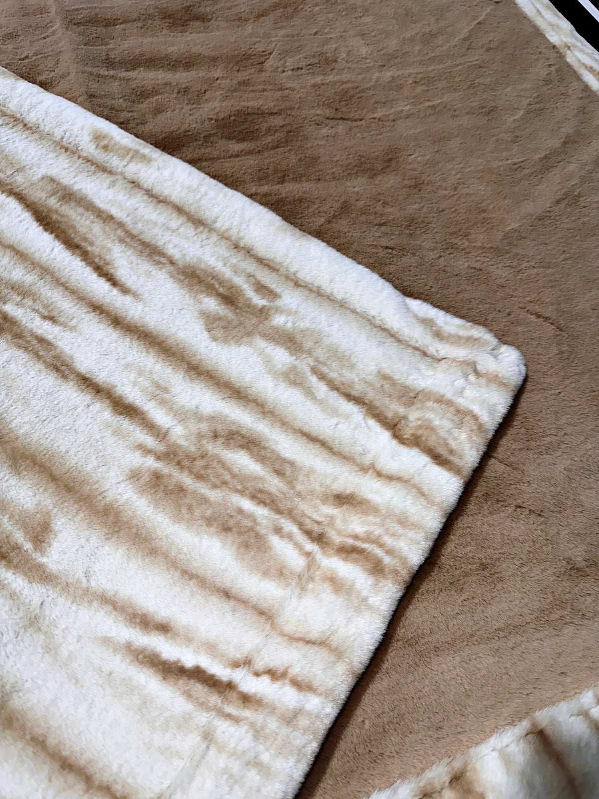 Double Extra Luxe Encore Sand + Nube Sand Adult Size