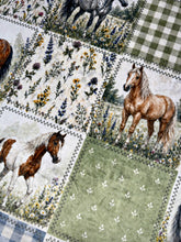 Load image into Gallery viewer, Extra Luxe Glazed Sand Dollar Encore + Country Horses Faux Quilt XL Adult Size