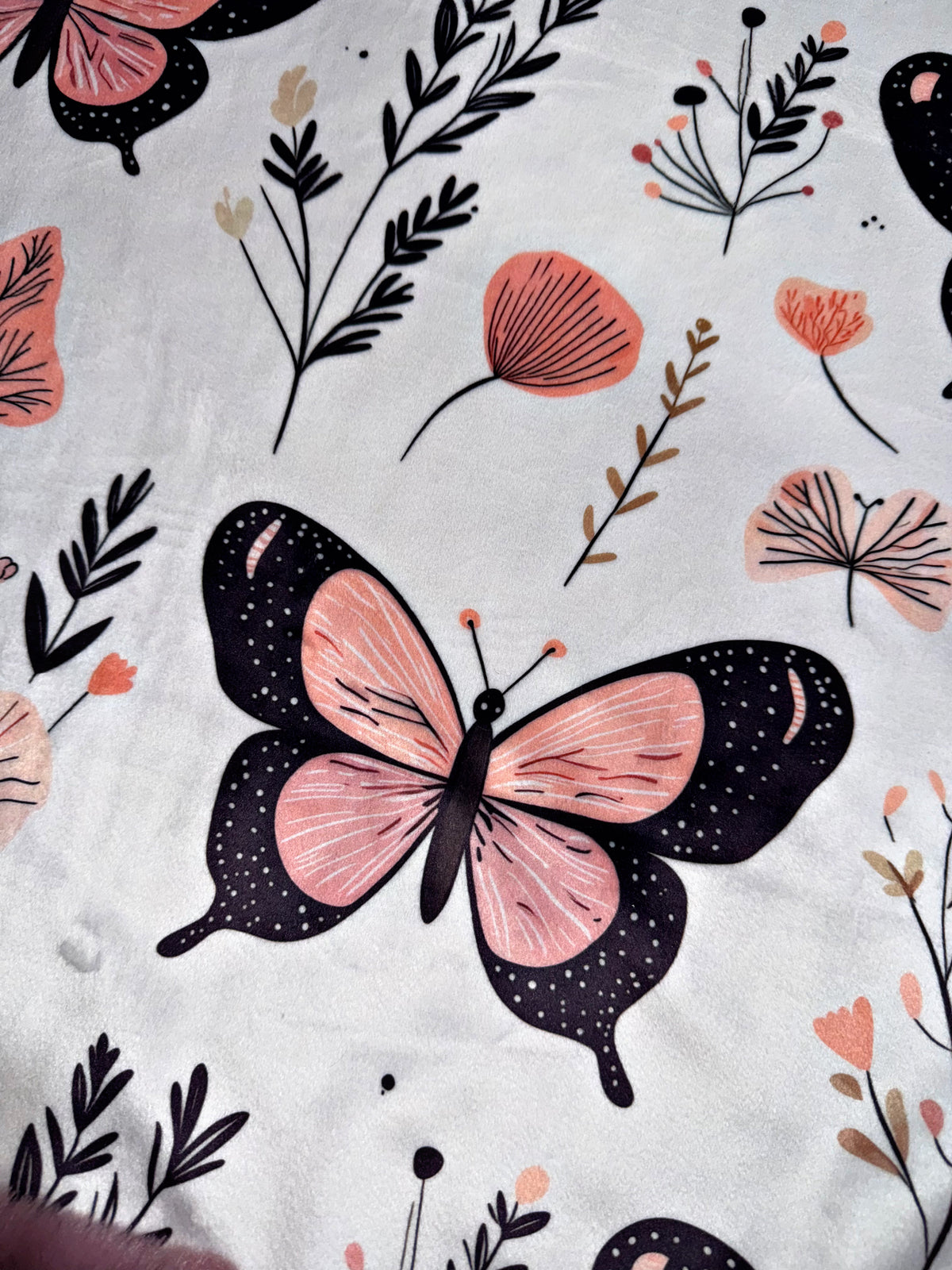 Extra Luxe Sydney Wild Rose + Pretty Butterflies XL Adult Size