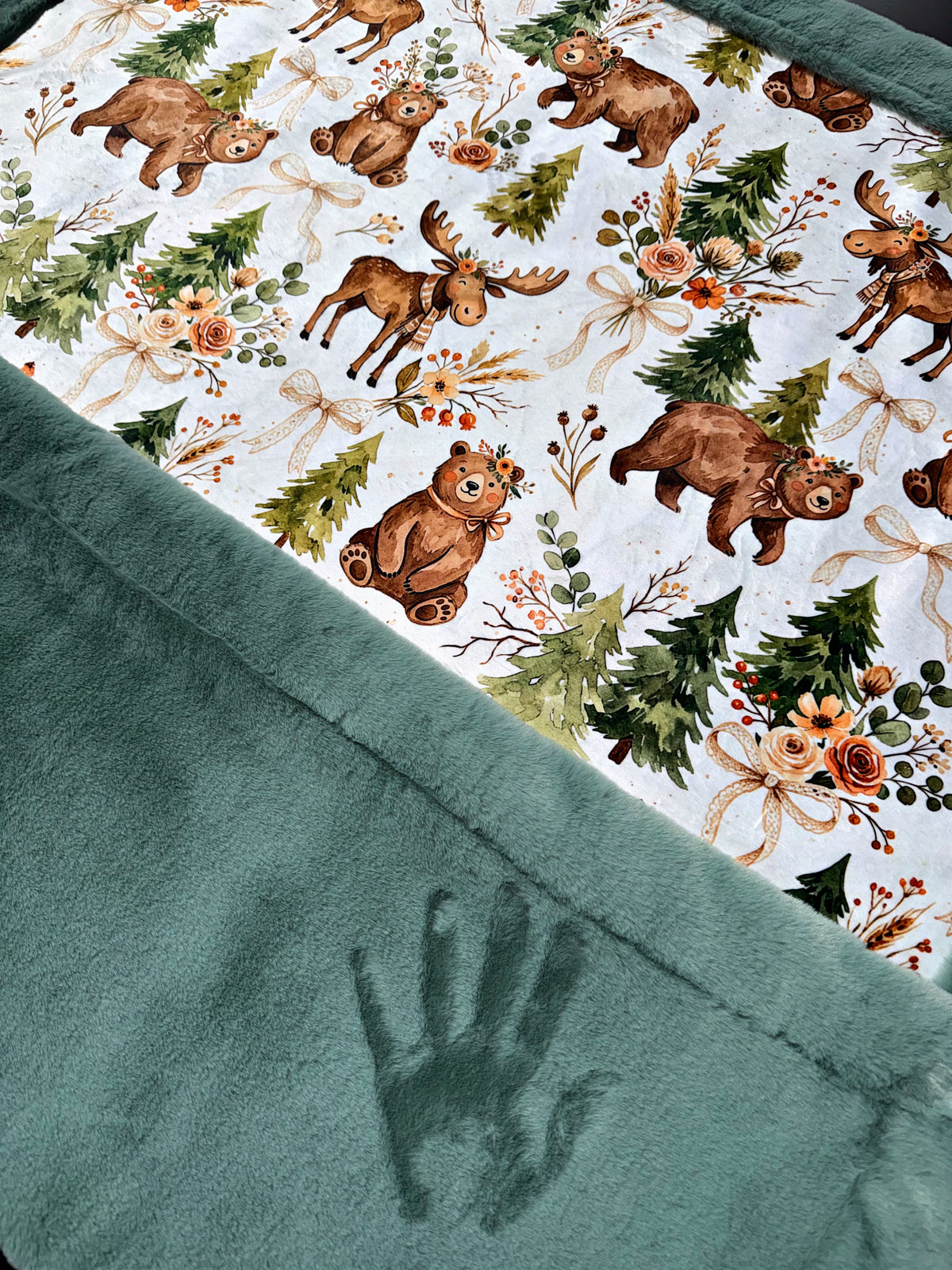 Extra Luxe Encore Pretty Woodland Xl Crib