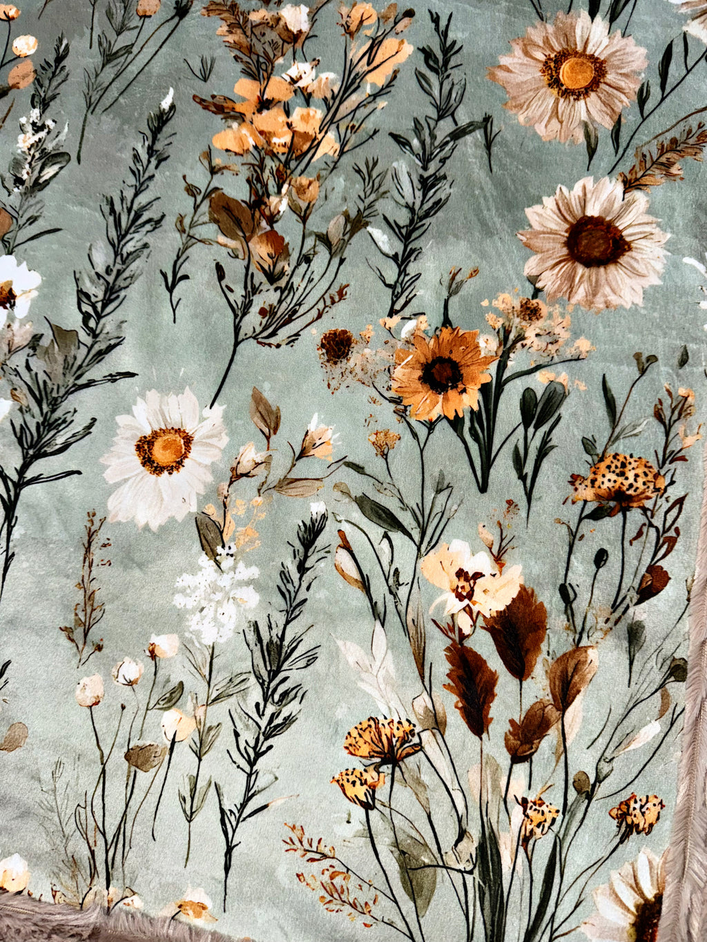 Country Florals XL Adult Size