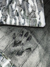 Load image into Gallery viewer, Extra Luxe Iced Sydney Pine + Loden Himalayan XL Adult Size