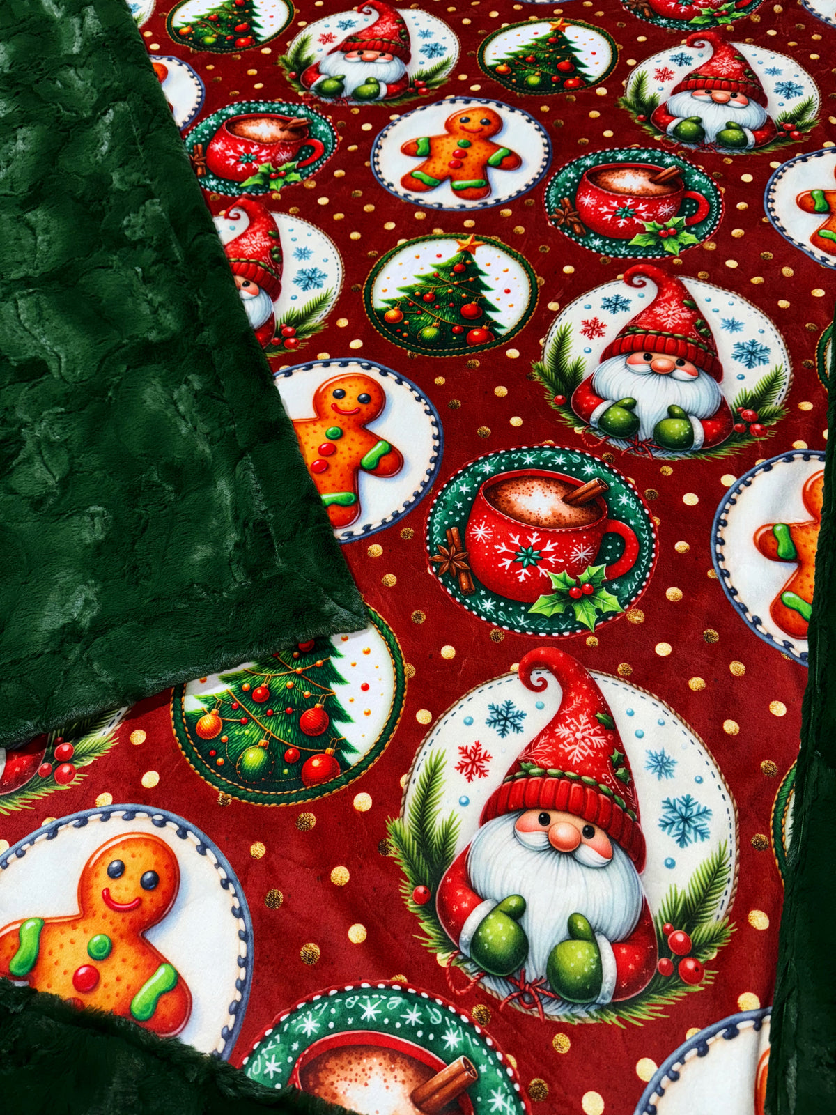 Fancy Christmas Dishes XL Adult Size