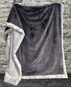 Alaskan Dove + Gray Arctic Fox Extra Luxe XL Adult Size