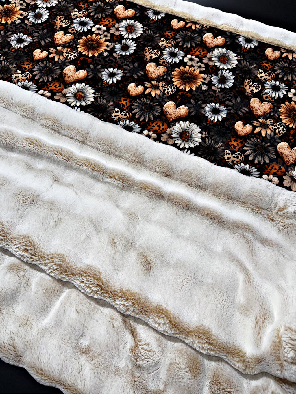 Extra Luxe Frosted Sand Dollar Poppy + Wild Hearts XL Adult Size