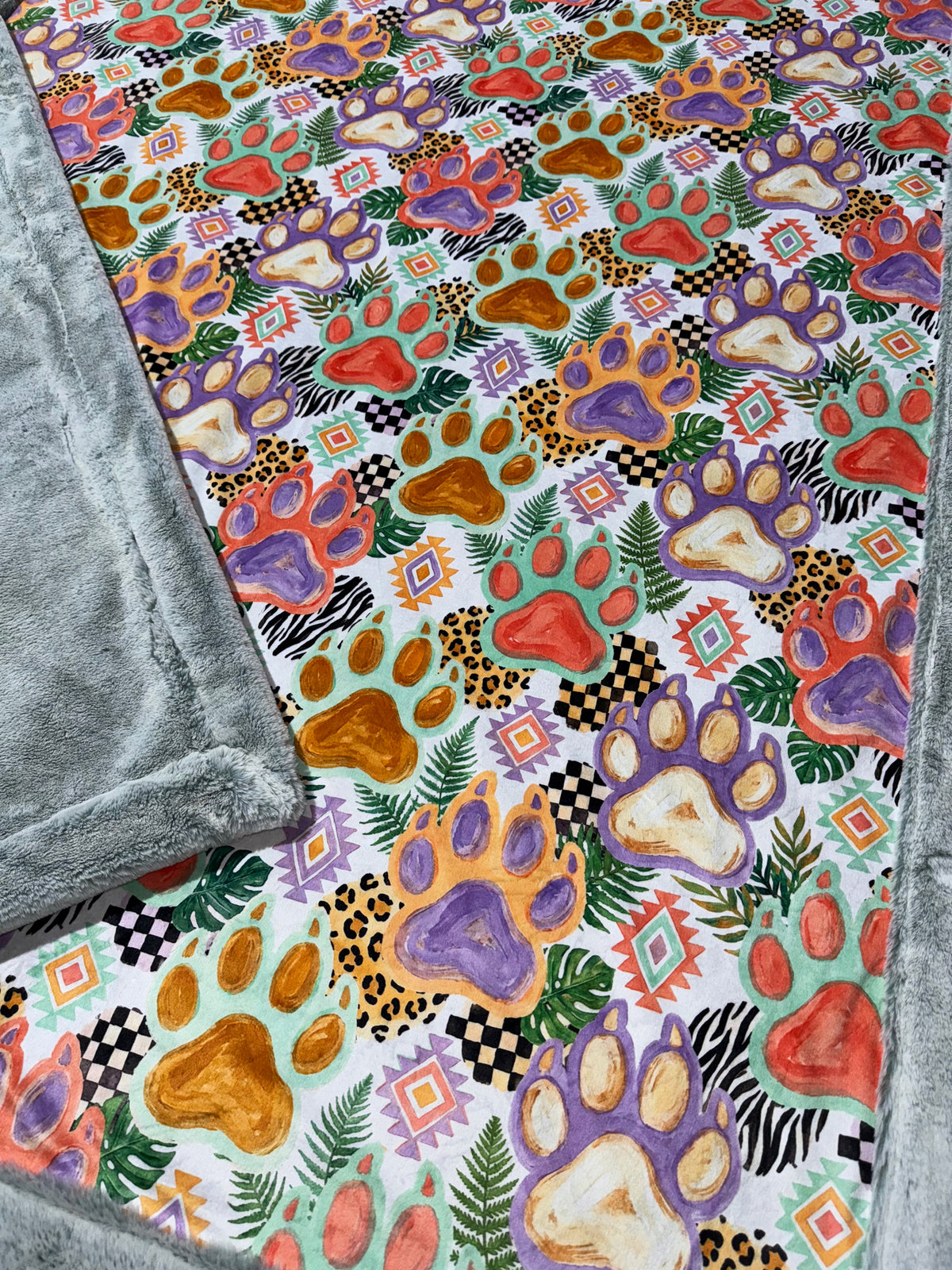 Extra Luxe Frosted Baby Seal Pesto + Aztec Paws XL Adult Size