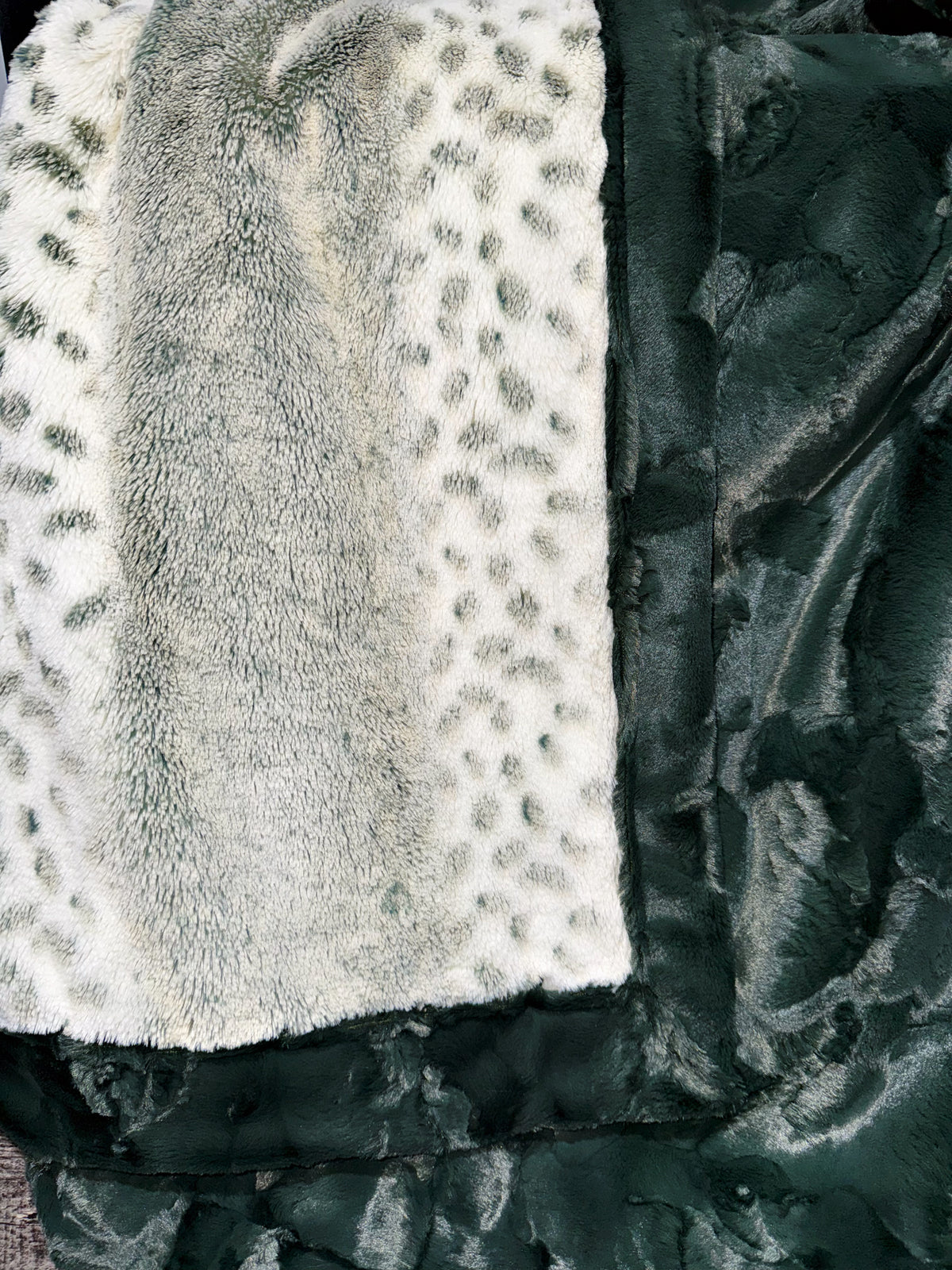 Extra Luxe Alaskan Ivy Bunny + Forest Hide Throw Size