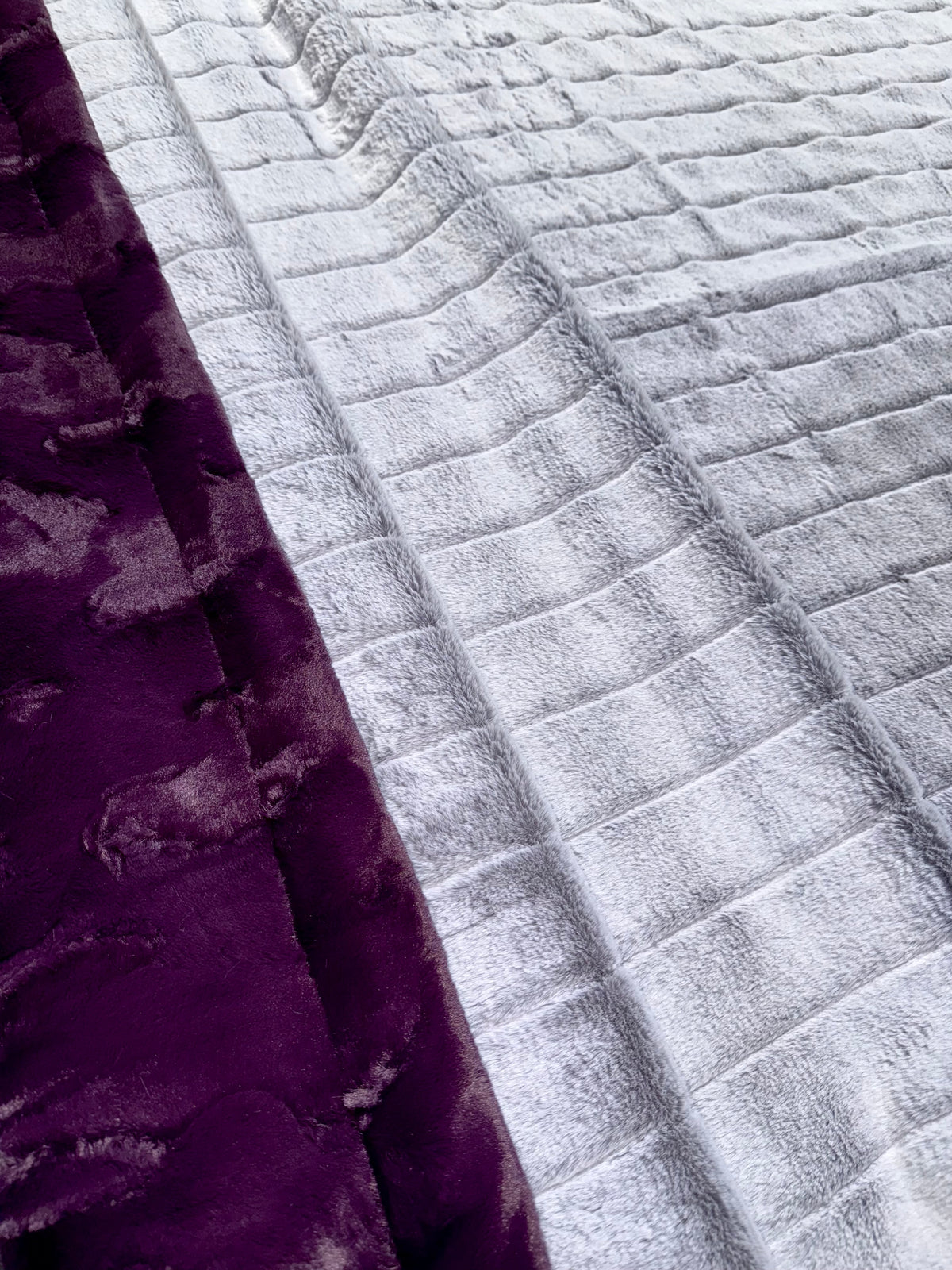 Extra Luxe Frosted Sydney Cloudburst + Berry Hide XL Adult Size