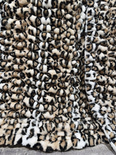 Load image into Gallery viewer, Double Extra Luxe  Clouded Leopard Sand Milan Adult