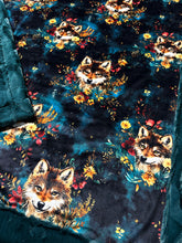 Load image into Gallery viewer, Gorgeous Wolf XL Adult Size