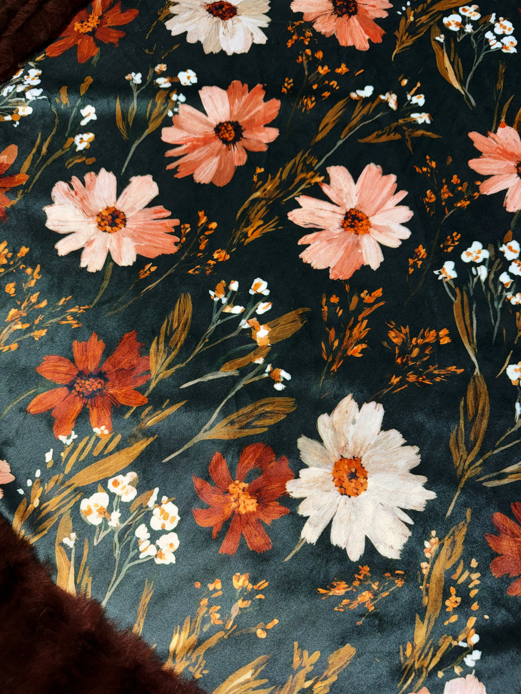 Extra Luxe Dark Autumn Florals XL ADULT