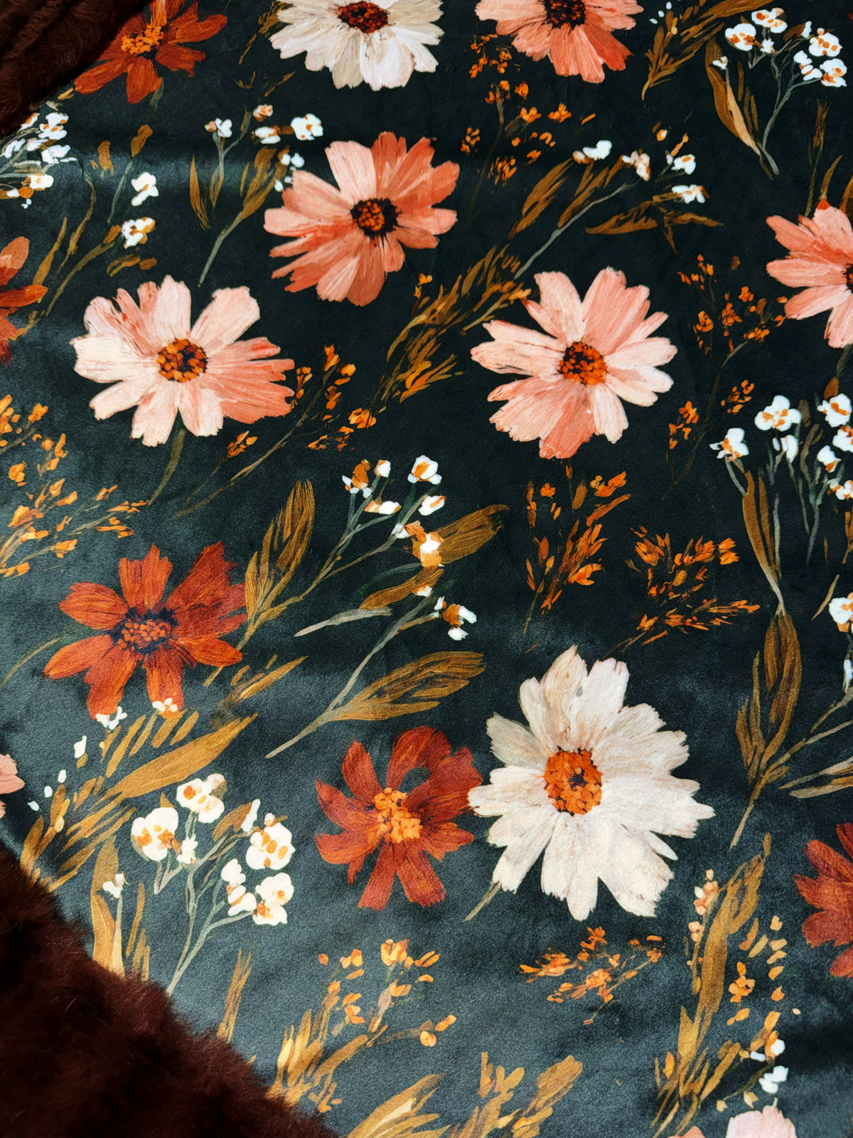 Extra Luxe Dark Autumn Florals XL ADULT