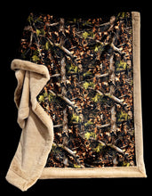 Load image into Gallery viewer, Extra Luxe Camo On Sand Encore XL Adult Size