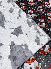 Load image into Gallery viewer, Fun Snowmen XL Adult Size