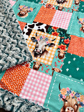 Load image into Gallery viewer, Country Faux Patchwork Throw Size