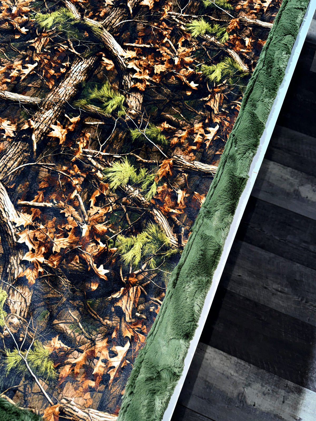 Realtree Camo XL Adult Size