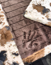 Load image into Gallery viewer, Extra Luxe Hot Chocolate Iced Sydney + Pony  XL Adult Size