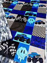 Load image into Gallery viewer, Square Body XL Adult Size