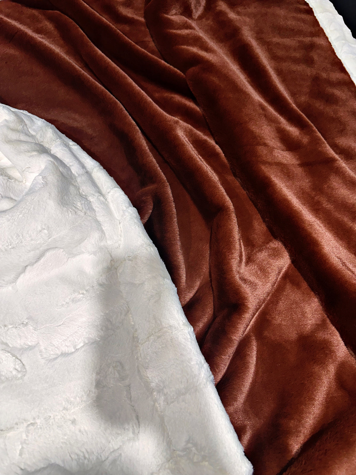 Extra Luxe Autumn Encore + Natural Hide XL Adult Size