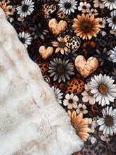 Load image into Gallery viewer, Extra Luxe Frosted Sand Dollar Poppy + Wild Hearts XL Adult Size