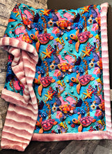 Load image into Gallery viewer, Extra Luxe Sea Turtles XL Adult Size