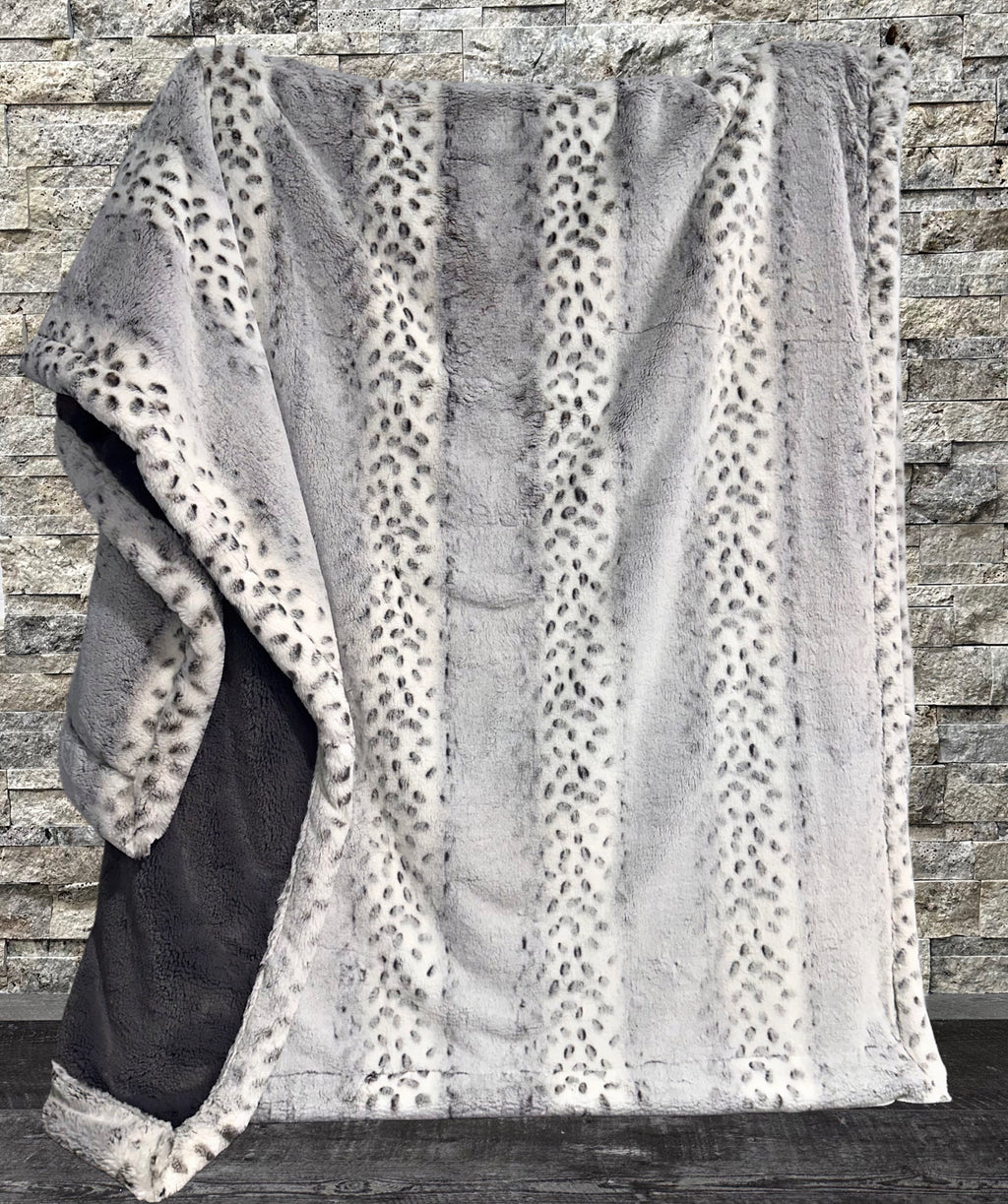 Alaskan Dove + Gray Arctic Fox Extra Luxe XL Adult Size