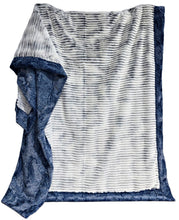 Load image into Gallery viewer, Extra Luxe Navy Prism Oceana + Electric Heather Hide XL Adult Size