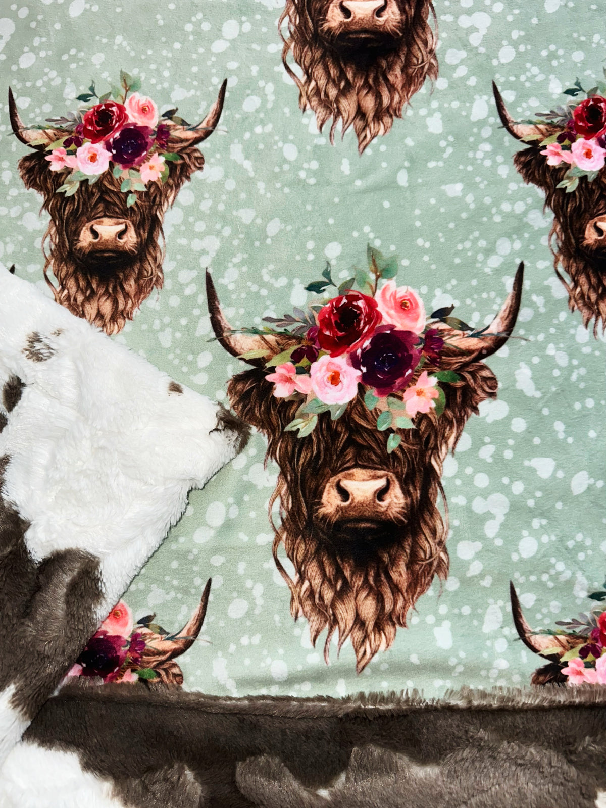 Pretty Cow Crib Size