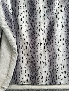EXTRA LUXE Night Baby Seal + Falcon Seal XL Adult Size
