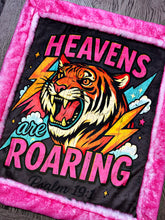 Load image into Gallery viewer, Heavens Roaring Lovey Size