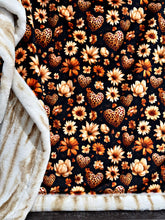 Load image into Gallery viewer, Extra Luxe Sand Nube Seal + Wild Florals XL Adult Size