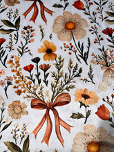 Load image into Gallery viewer, Extra Luxe Sand Nube Seal + Florals XL Adult Size