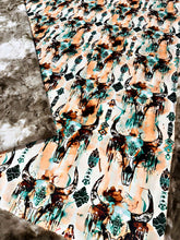 Load image into Gallery viewer, Western Skull XL Adult Size